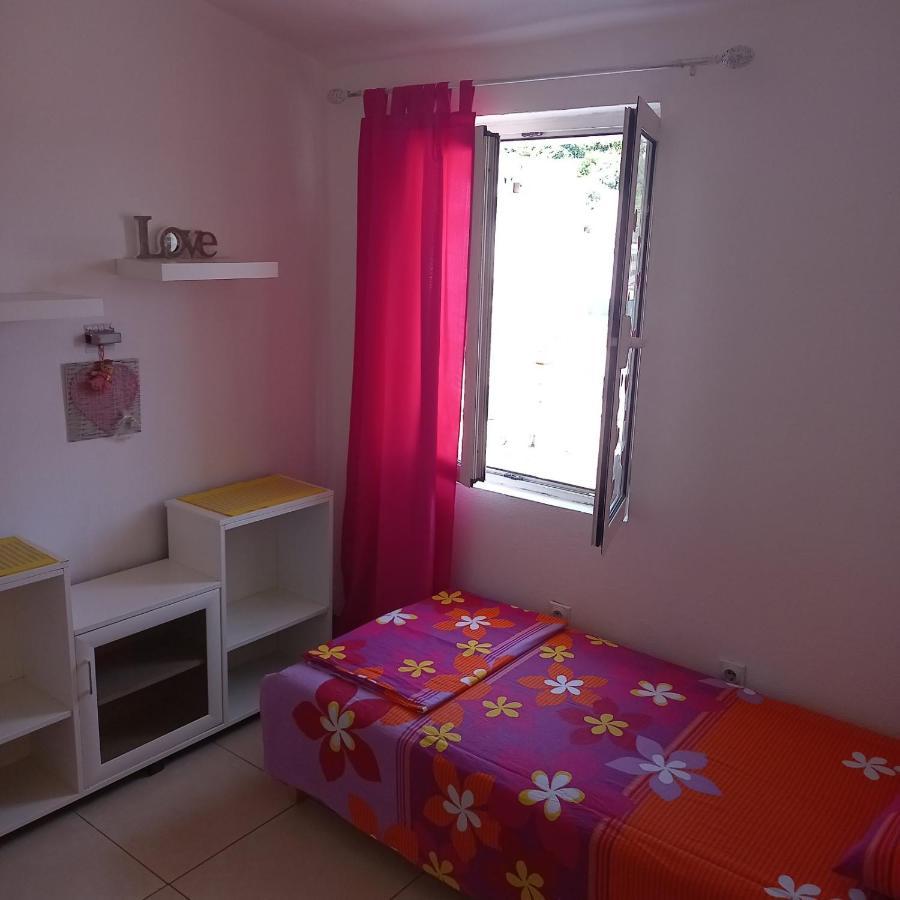 Apartmani Liki ウルツィニ エクステリア 写真