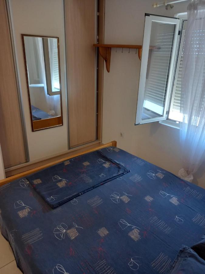 Apartmani Liki ウルツィニ エクステリア 写真