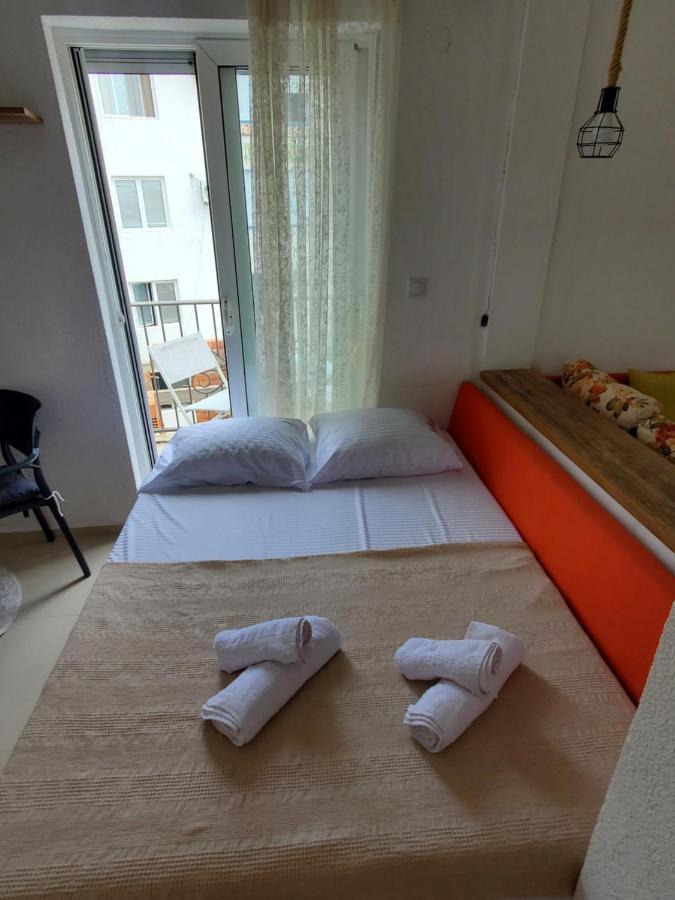 Apartmani Liki ウルツィニ エクステリア 写真