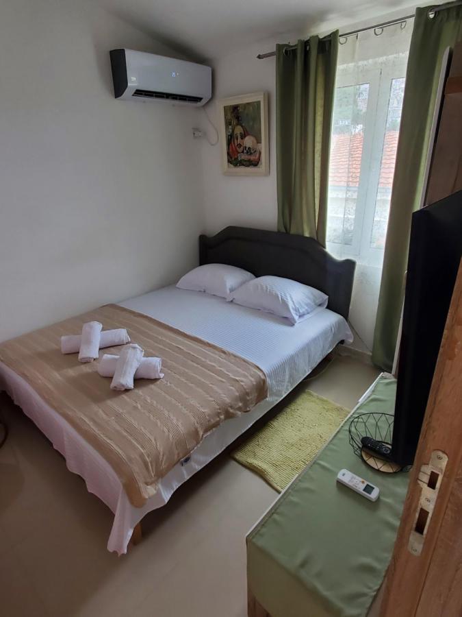 Apartmani Liki ウルツィニ エクステリア 写真