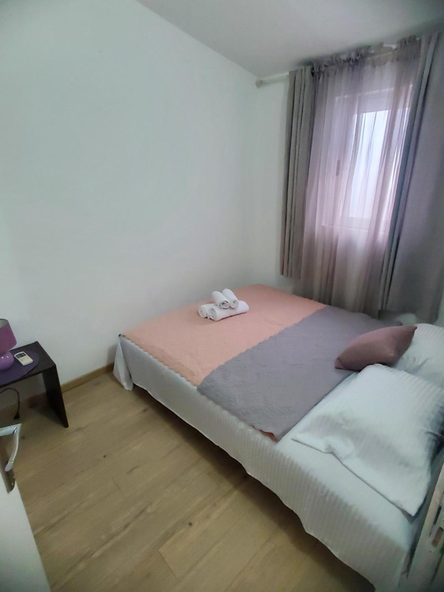 Apartmani Liki ウルツィニ 部屋 写真